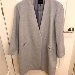 Woman’s Name Express Coat-Gray- size XL